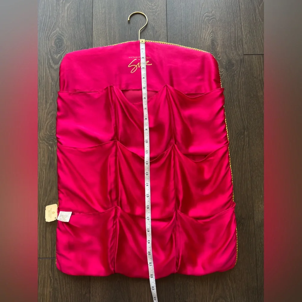 Victoria’s Secret storage